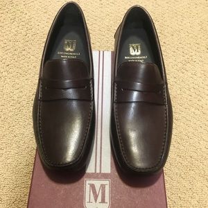 Men’s shoes